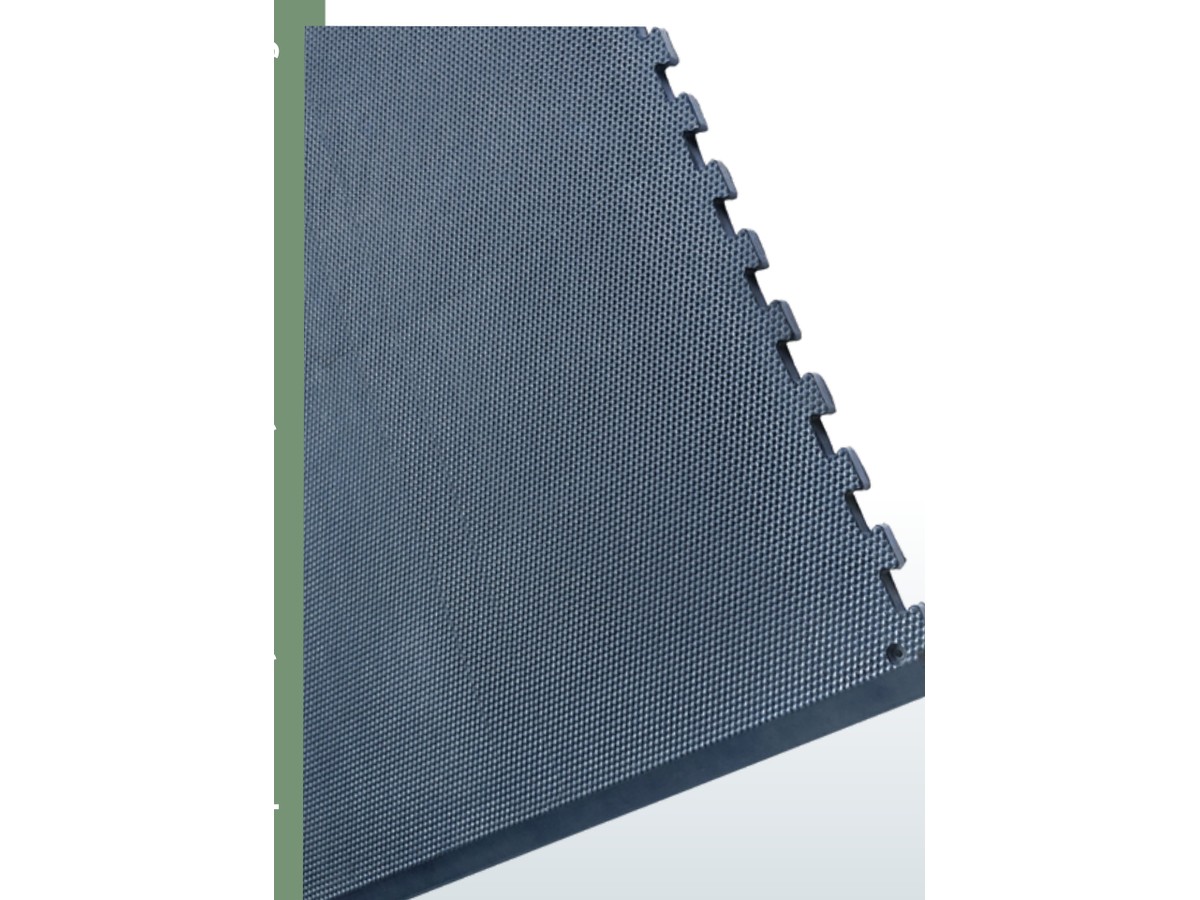 Interlocking Studded Cow Mat
