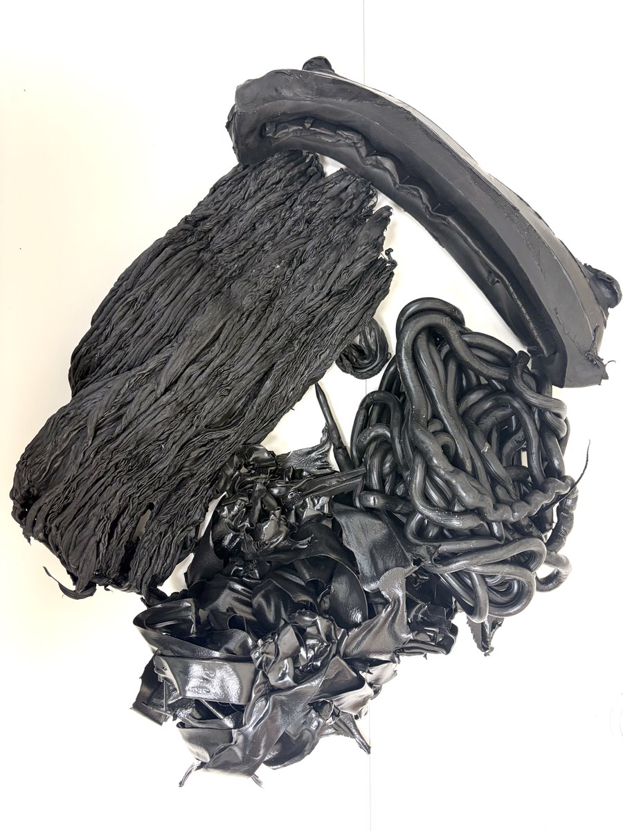 Unvulcanized rubber waste